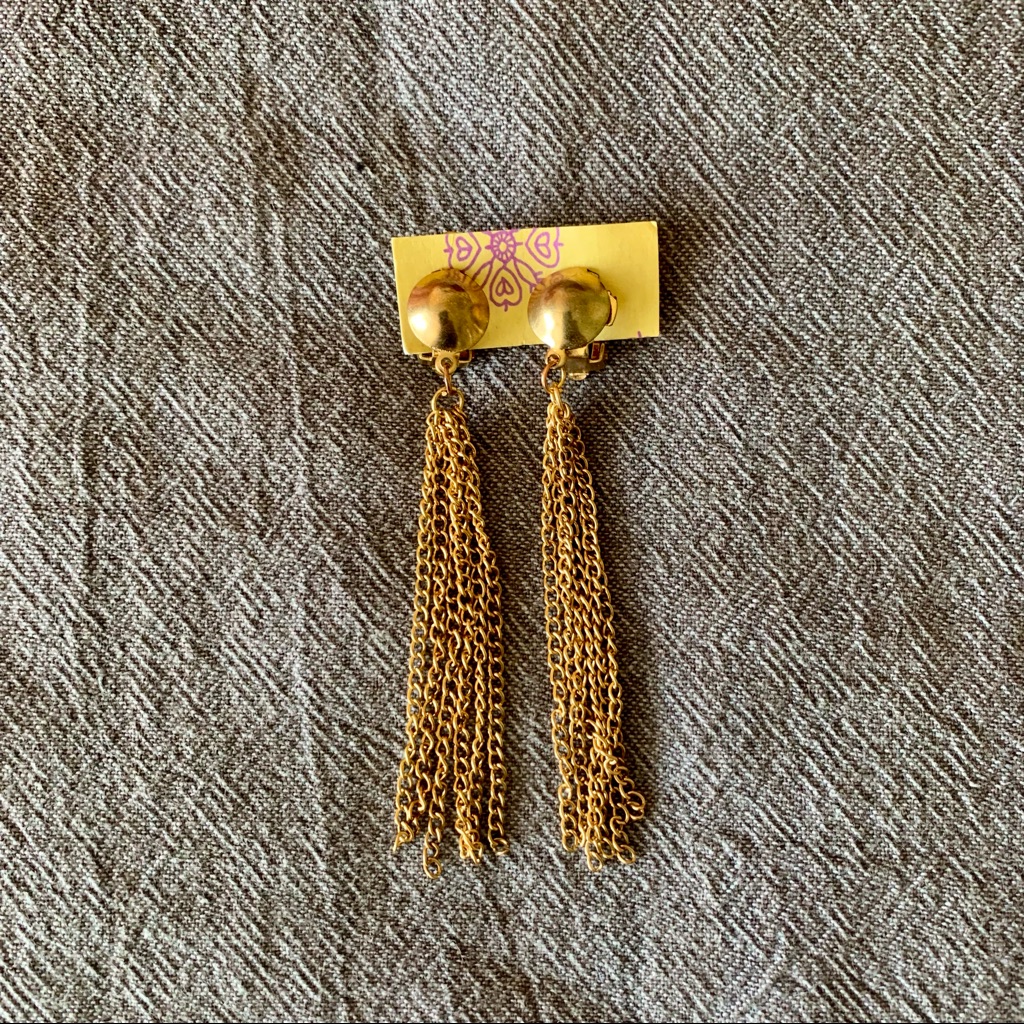 Nwot Clip-On Gold Chain Tassel Earrings